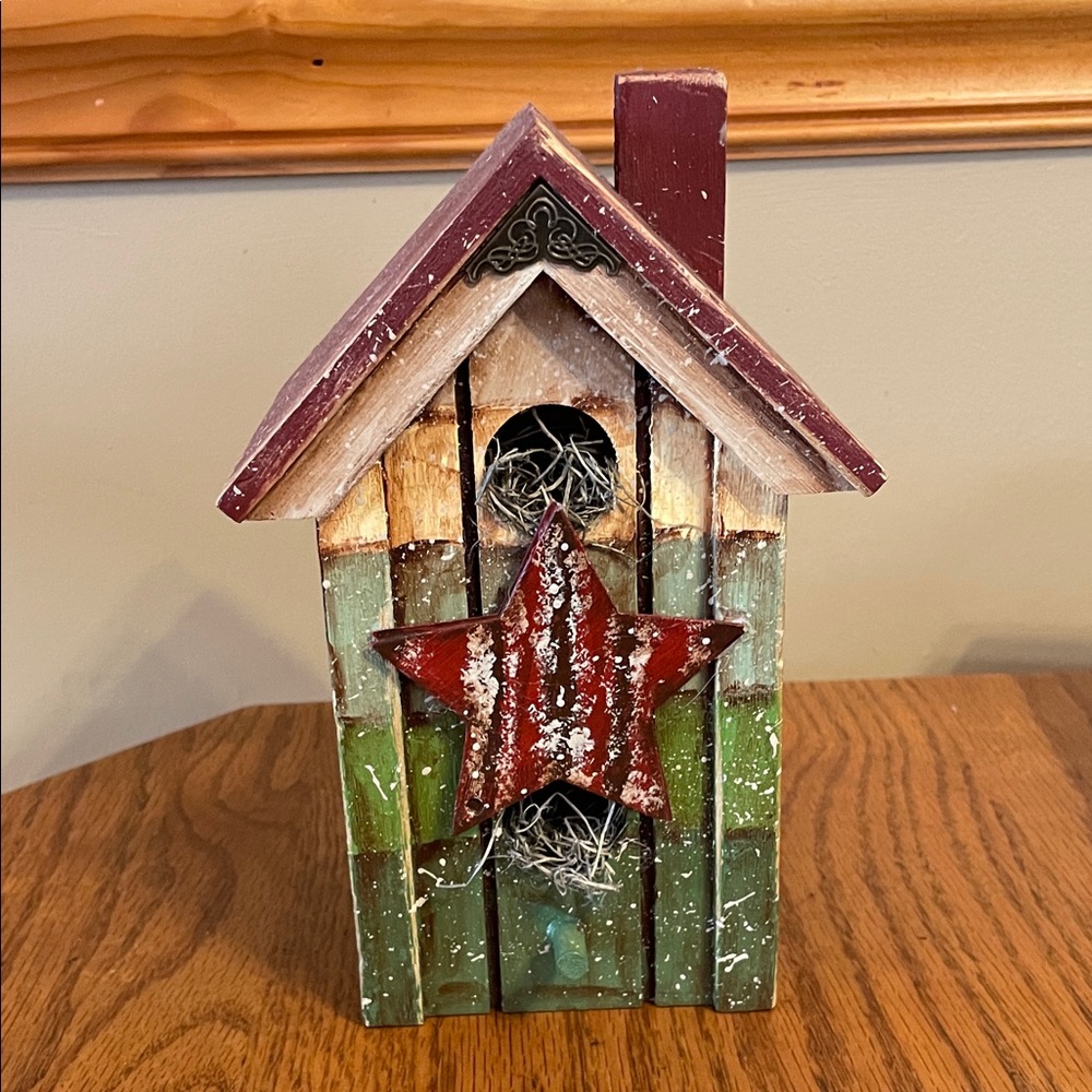 Rustic Birdhouse with Red Star